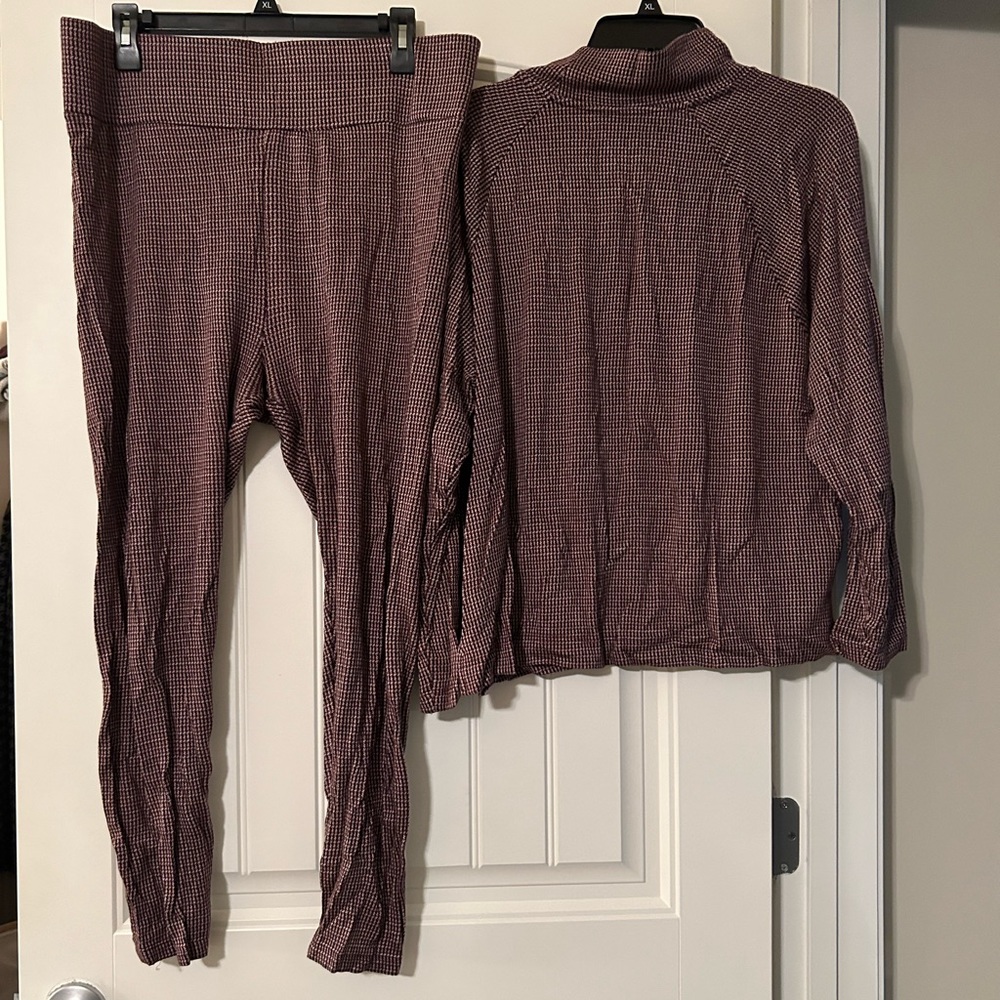 EUC Lou & Grey Set